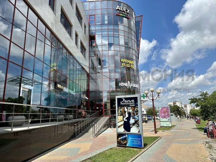 Продам автосервис, 1359 м²