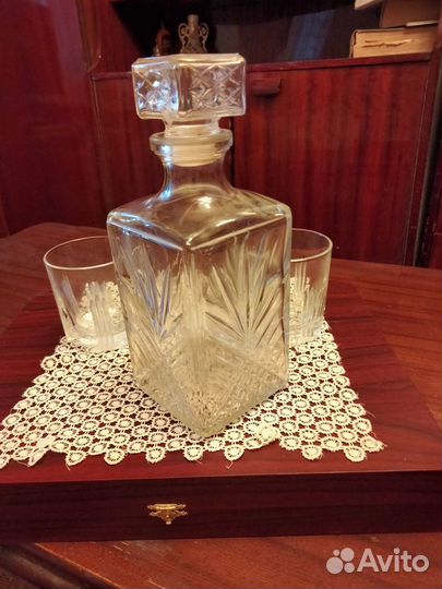 Штоф хрустальный