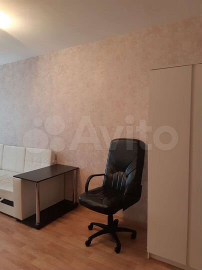 3-к. квартира, 100 м², 13/17 эт.