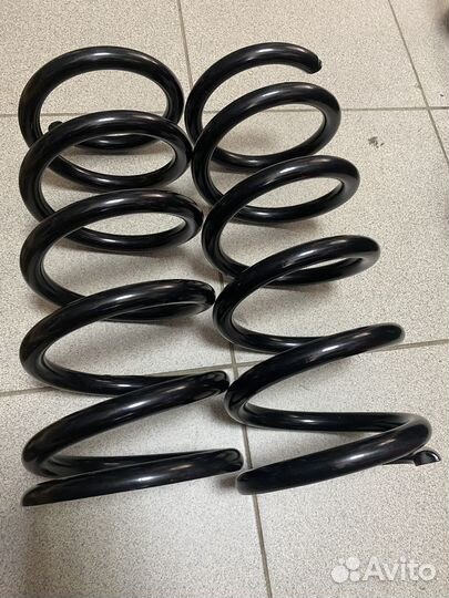 Пружины задние для Toyota Previa/Estima 1 пок
