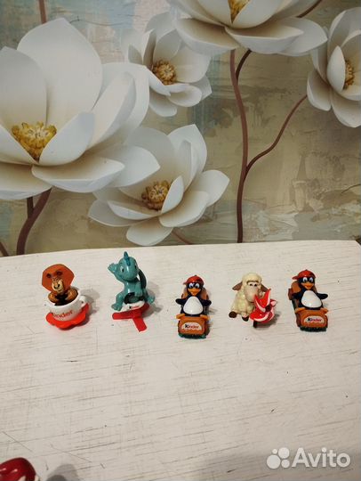 Киндер сюрприз единички из разных серий