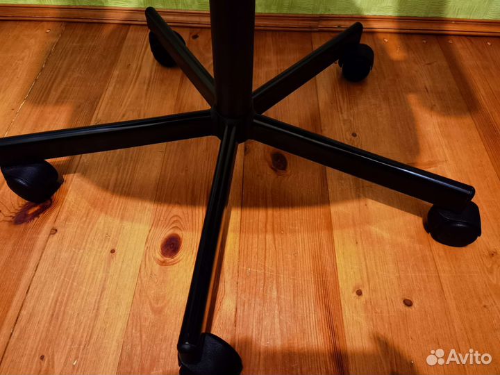 Компьютерное кресло бу