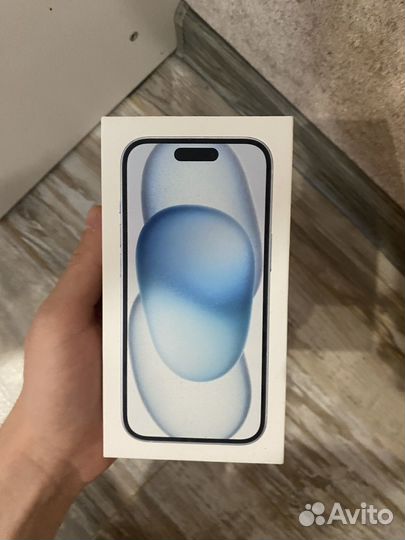 iPhone 15, 256 ГБ