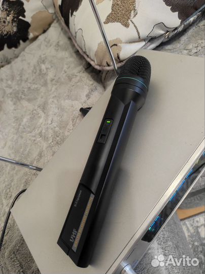 Беспроводные микрофоны yamaha AK-8800