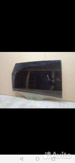 Стекло задней правой двери Ford Fiesta MK 5
