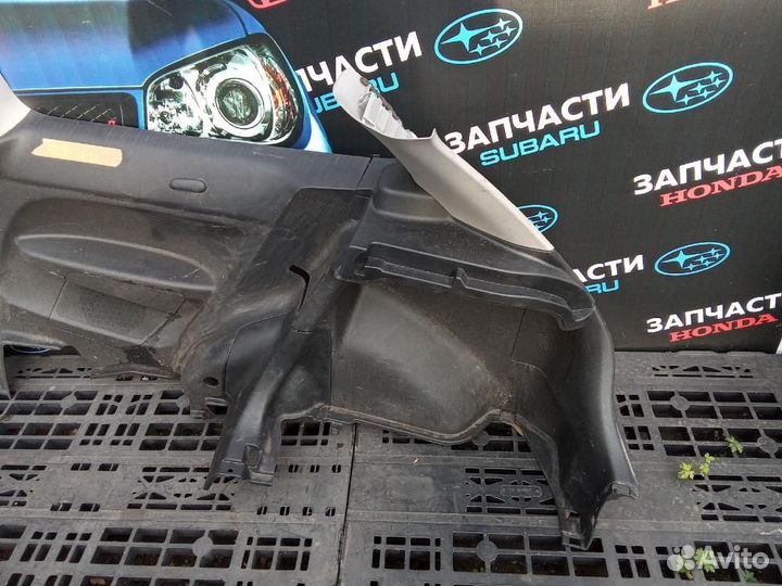 Обшивка кузова правая (купе) Honda Civic Type R