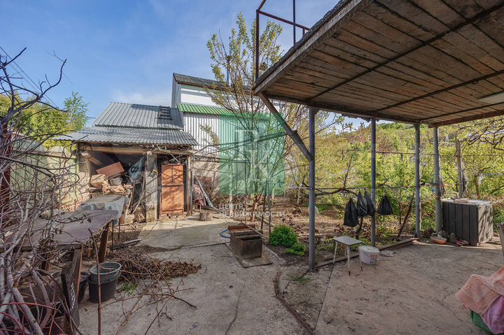 Дом 80 м² на участке 4 сот.