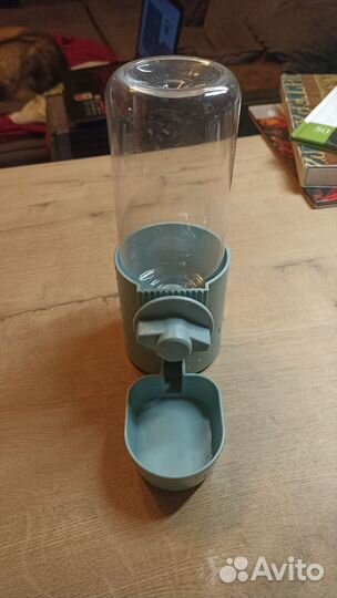 Поилка на клетку