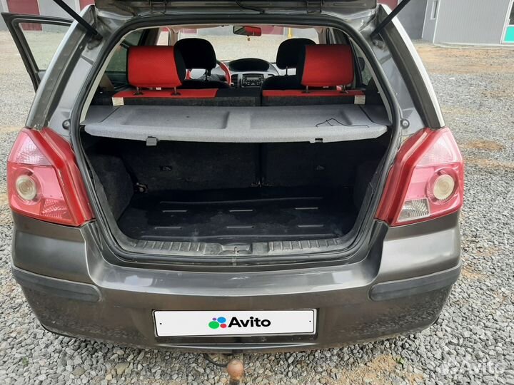 Geely MK Cross, 2012