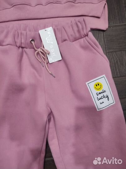 Спортивный костюм женский, тёплый. Новый