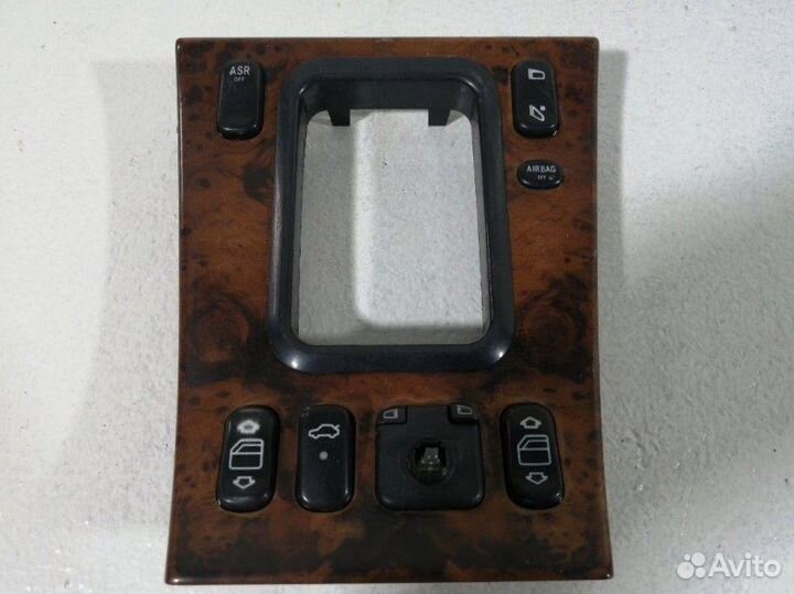 Блок кнопок Mercedes Clk Coupe C208 M111.944 200