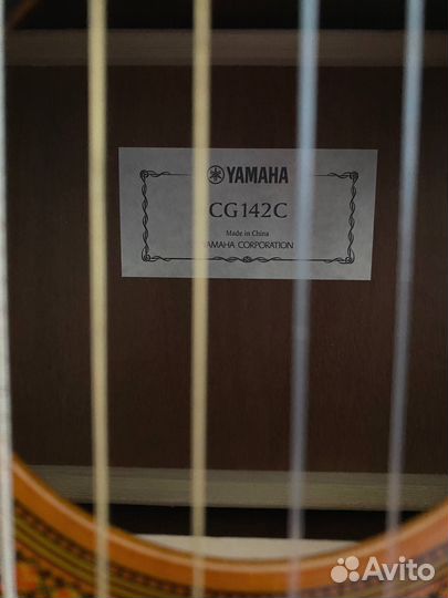 Классическая гитара yamaha CG142C