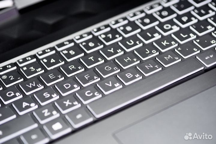 17 Hp i5 16 Гб GTX 1650 на 4 Гб