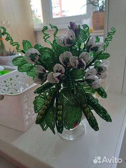 Цветы из бисера