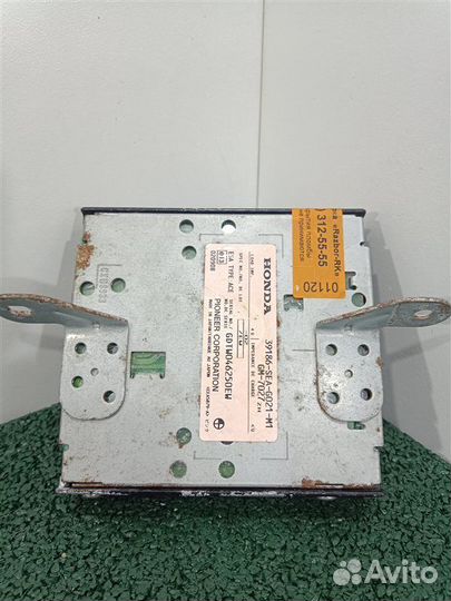 Усилитель акустической системы Honda Accord 7 2.0