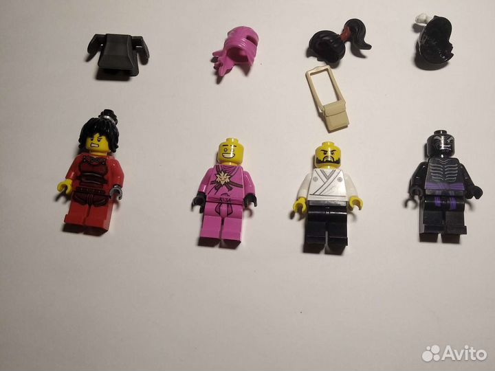 Lego ninjago минифигурки 4 шт с аксессуарами