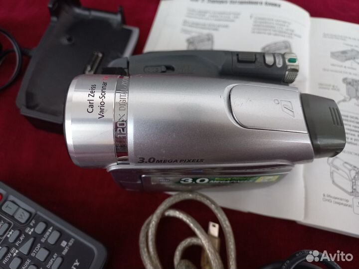 Видеокамера sony handycam DCR-HC96E, Carl Zeiss