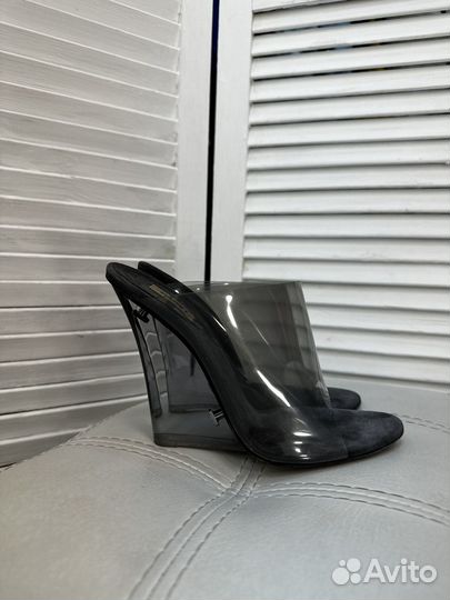 Босоножки yeezy 37