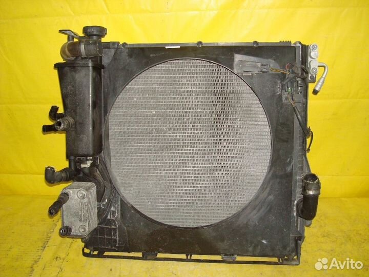 Радиатор двс BMW X5 E53 M54 02г.3.0i+радиатор конд