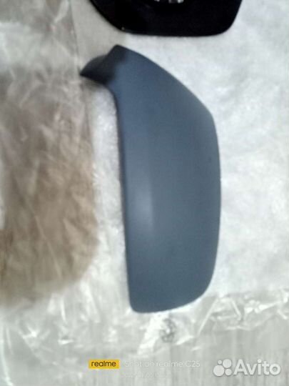 Накладка на зеркало заднего вида для Пежо 3008,нов