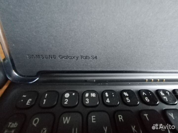 Чехол клавиатура со стилусом оригинал Galaxy S4