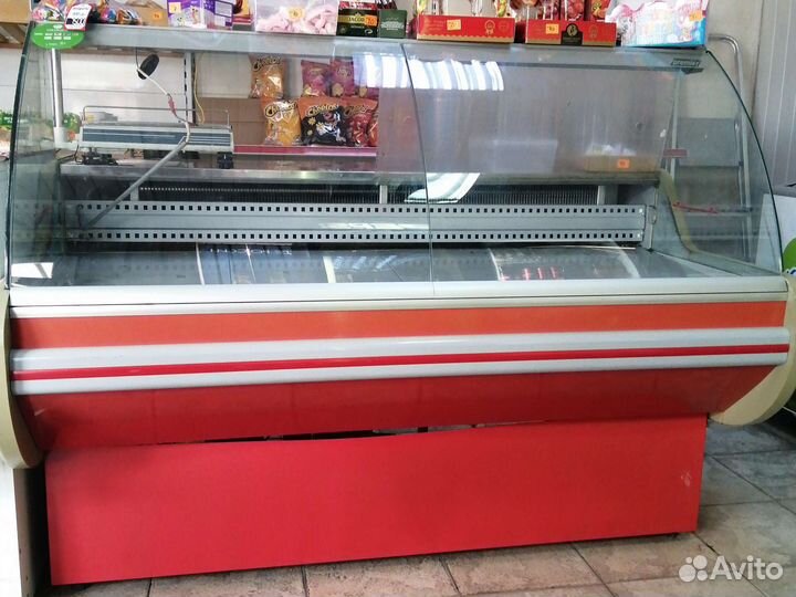 Холодильник витрина бу