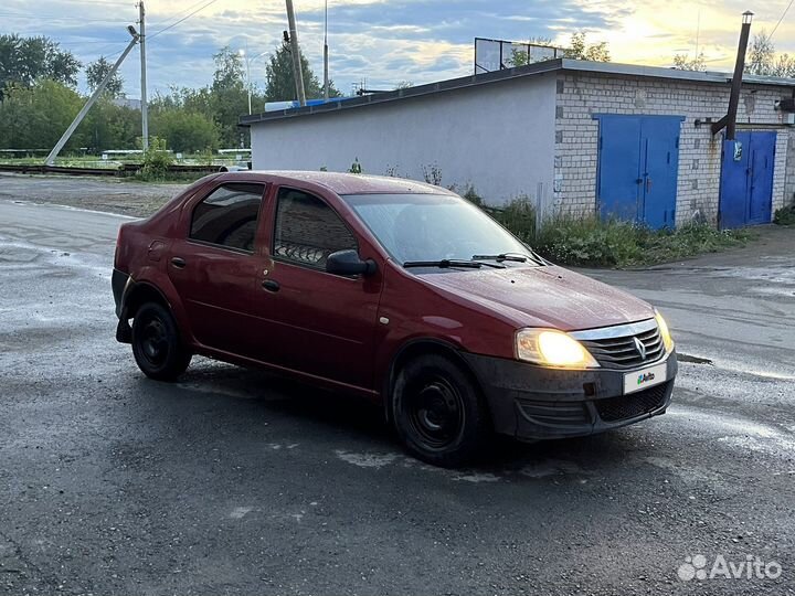 Renault Logan 1.4 МТ, 2011, битый, 186 000 км