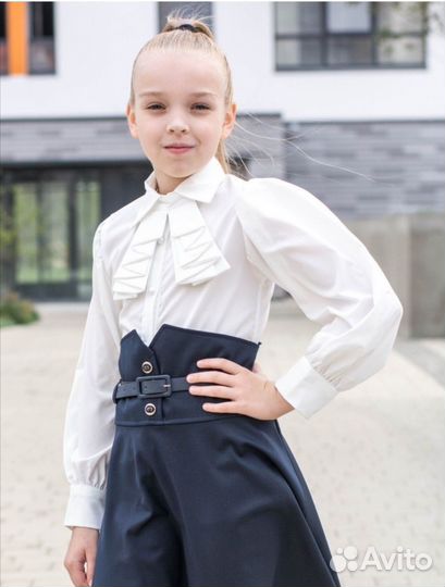 Блузка школьная с жабо для девочки