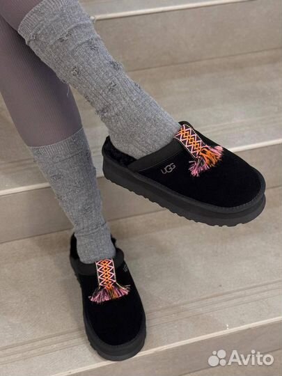 Тапочки UGG Tazzle Black