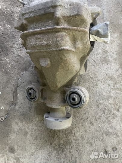 Редуктор задний от infiniti G35