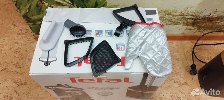Вертикальный отпариватель Tefal Pro Style Care