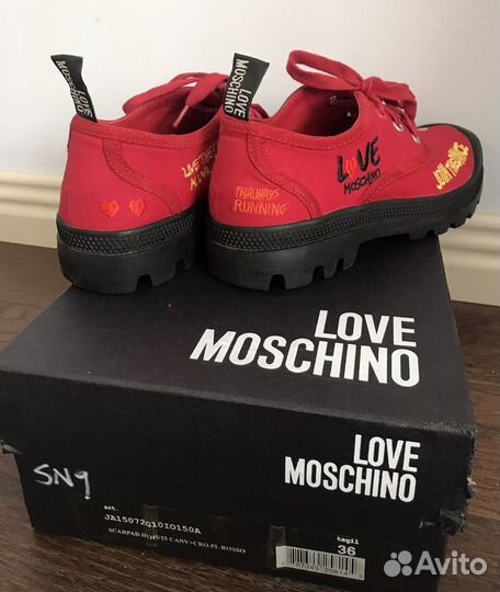 Полуботинки/Кеды Love Moschino