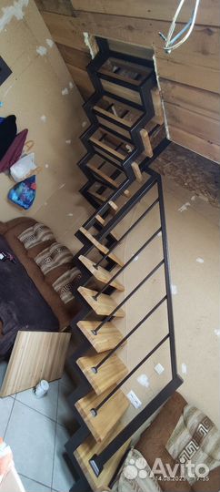 Кузнец художественной ковки