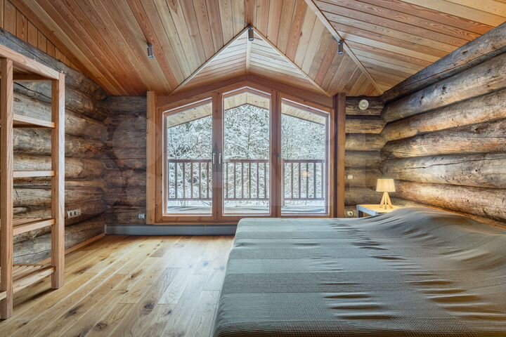 Дом 130 м² на участке 10 сот.