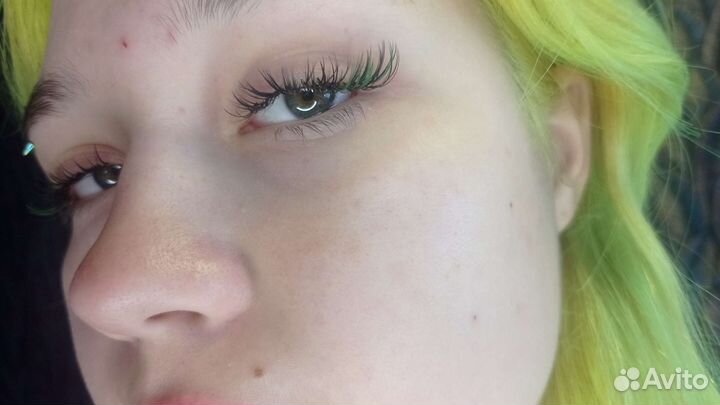 Наращивание ресниц. Оформление бровей