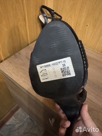 Босоножки женские 36 размер на кабулке шпилька