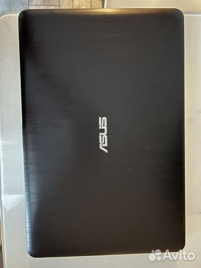 Ноутбук asus
