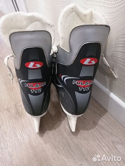 Коньки хоккейные 40 размер