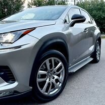 Lexus NX 2.0 CVT, 2018, 46 000 км, с пробегом, цена 4 500 000 руб.