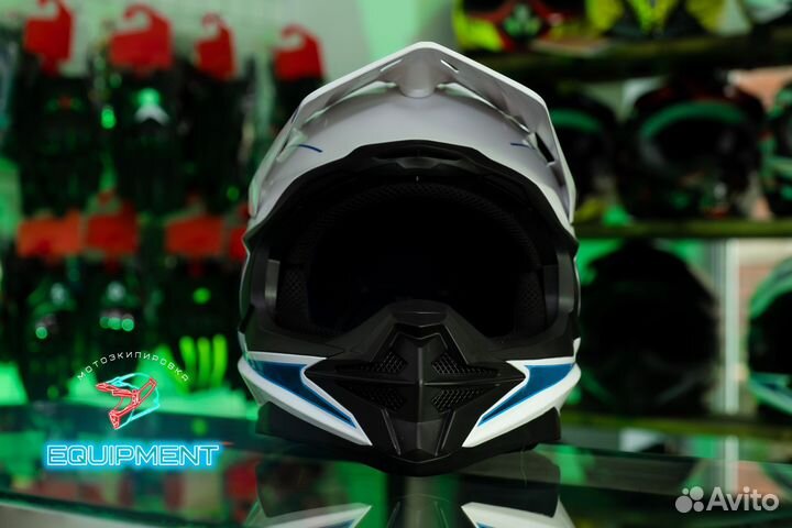 Кроссовый шлем