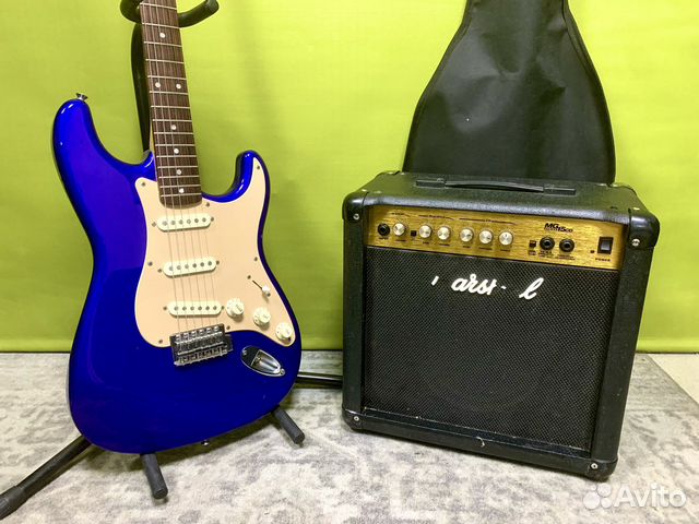 Электрогитара Fender c комбиком Marshall