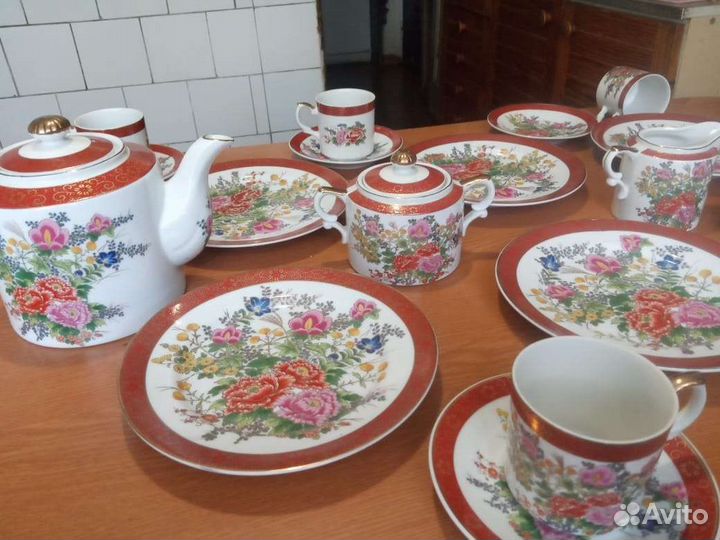 Набор чайной посуды новый