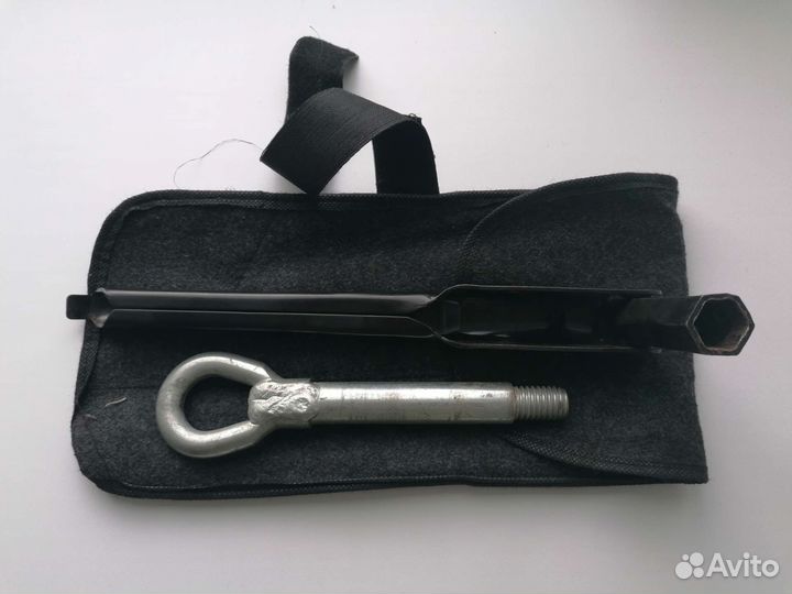 Транспортировочный болт