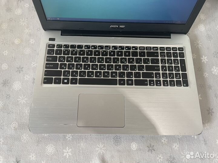 Ноутбук Asus k556u