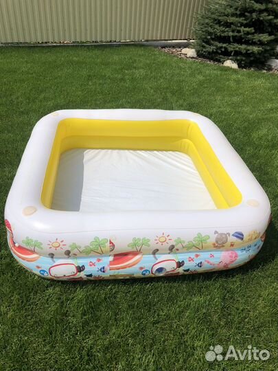 Детский надувной бассейн intex