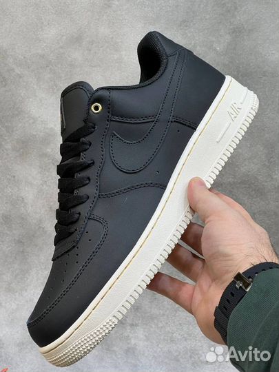 Nike air force 1 чёрные разм. 45