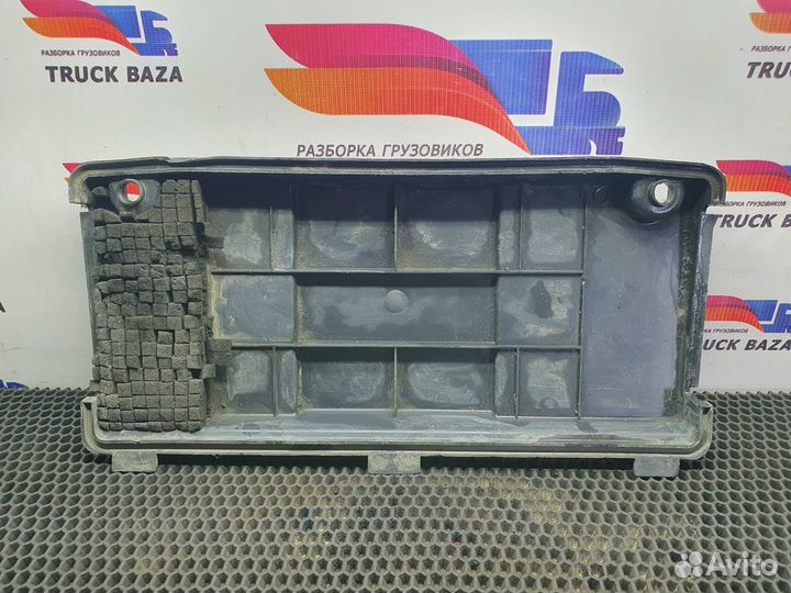 5010590120 Крышка электроразъемов Renault Magnum