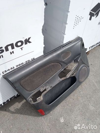 Дверная карта передняя левая Hyundai Sonata 4 EF