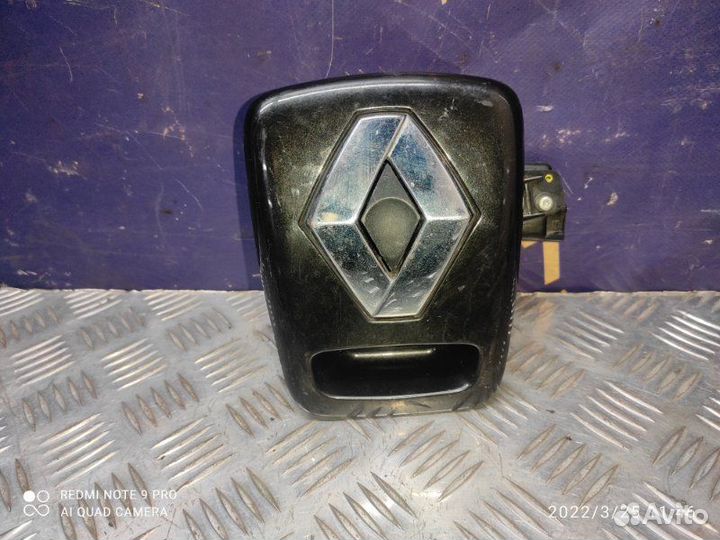 Кнопка открывания багажника Renault Symbol 1