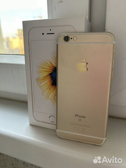 Телефон iPhone 6s